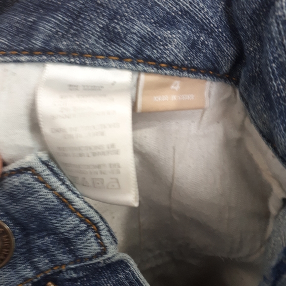 MICHAEL KORS Jean Shorts - Picture 5 of 5